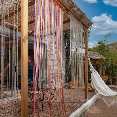 Appartamento Terrasse La Roulotte Du Tzigane Mandara Antibes *