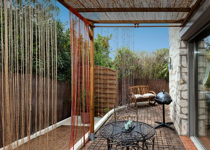 Terrasse La Roulotte Du Tzigane Mandara Antibes Appartement *