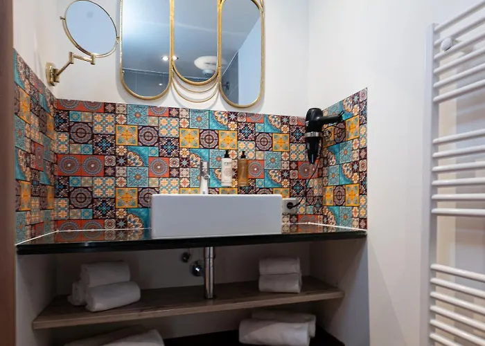 Terrasse La Roulotte Du Tzigane Mandara Antibes