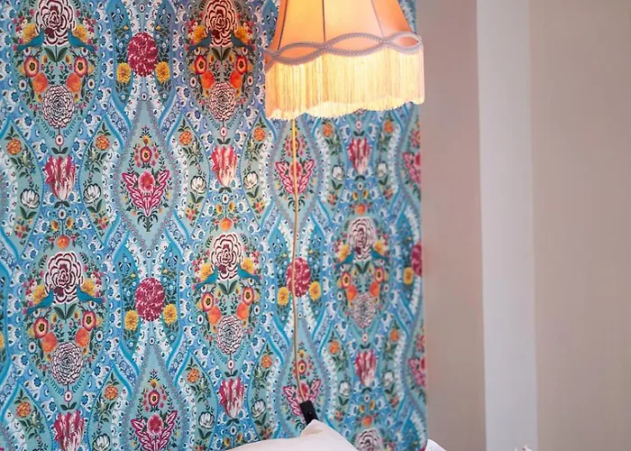 Appartement Terrasse La Roulotte Du Tzigane Mandara Antibes Juan-les-Pins